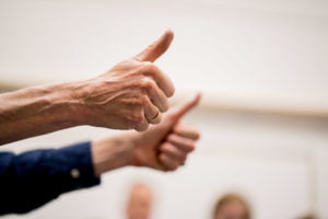 Wackers2017-RiskedeVries212 duimen kijken handen